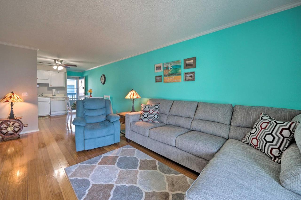 Condo With Balcony And Pool Walk To 2 Beach Accesses! Carolina Beach Buitenkant foto