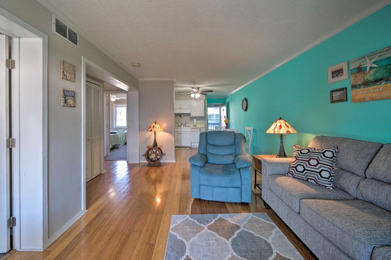 Condo With Balcony And Pool Walk To 2 Beach Accesses! Carolina Beach Buitenkant foto
